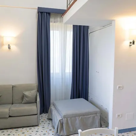 Cala Moresca Aparthotel